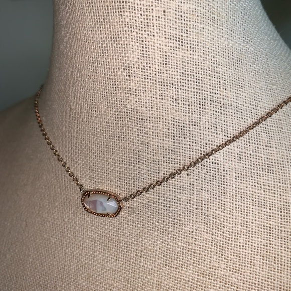 Kendra Scott Jewelry - Kendra Scott necklace - rose gold Kendra Scott Jewelry - Kendra Scott necklace - rose gold